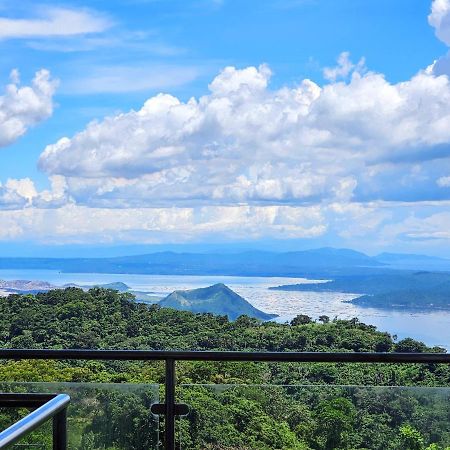 Готель Casa Noah Tagaytay City Екстер'єр фото