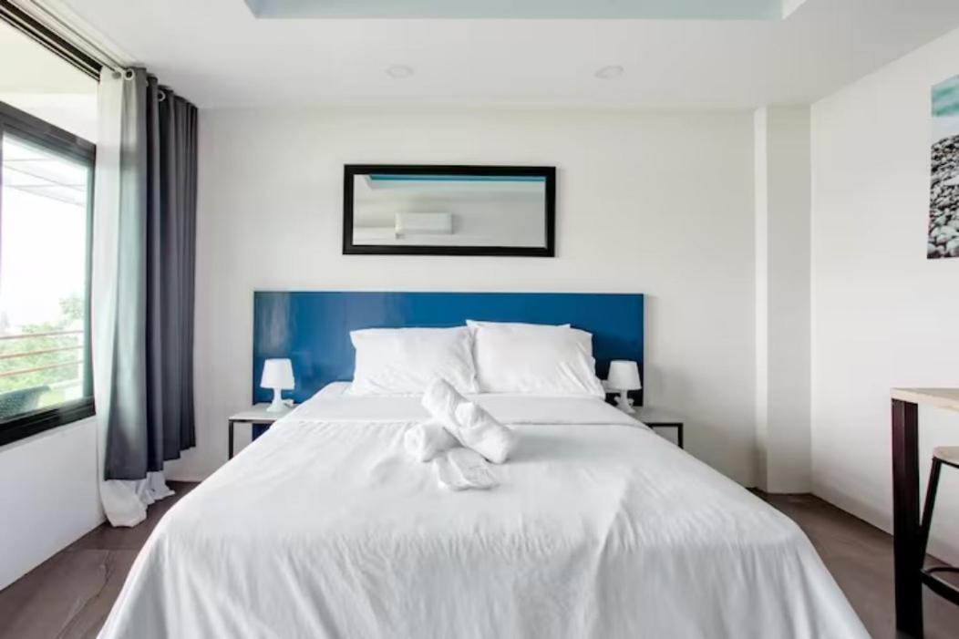 Готель Casa Noah Tagaytay City Екстер'єр фото